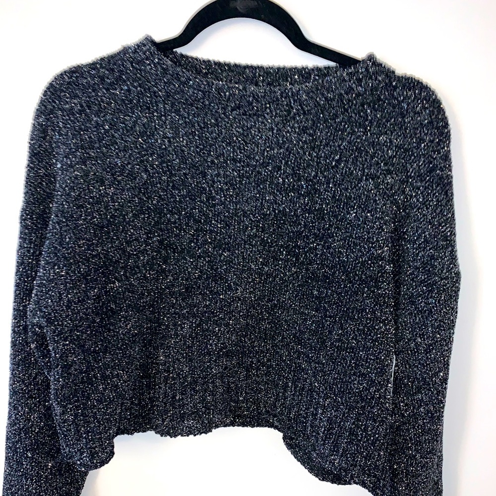 🖤 Black cozy & shimmery long sleeve sweater